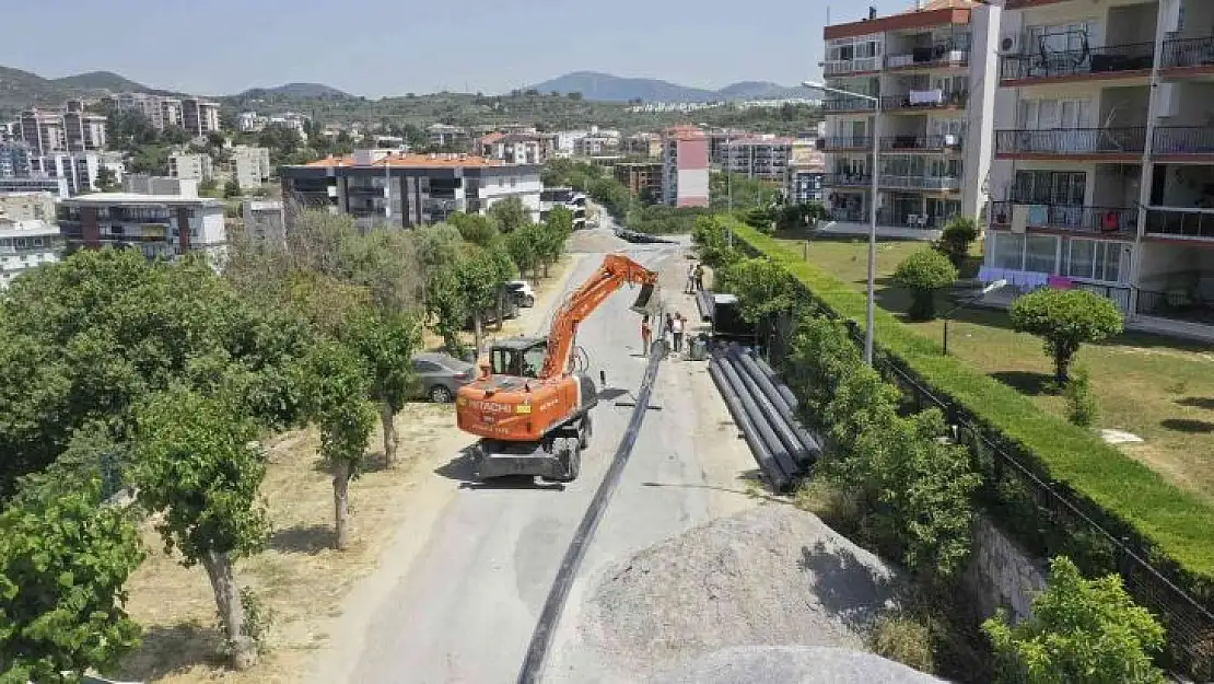 ASKİ, Kuşadası'nda altyapı yenileme çalışmalarına devam ediyor