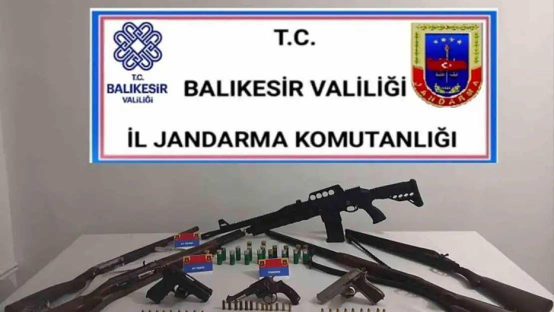 Ayvalık'ta jandarmadan kaçak içki operasyonu