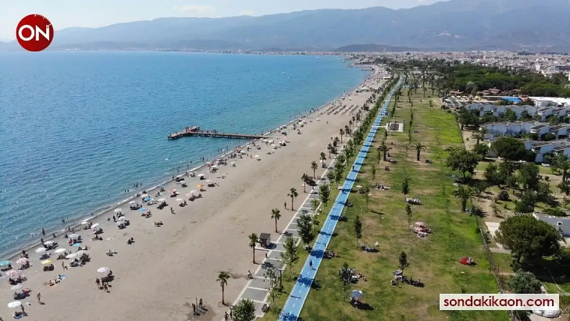 Balıkesir'de sosyal mesafeli plajları havadan böyle görüntülendi