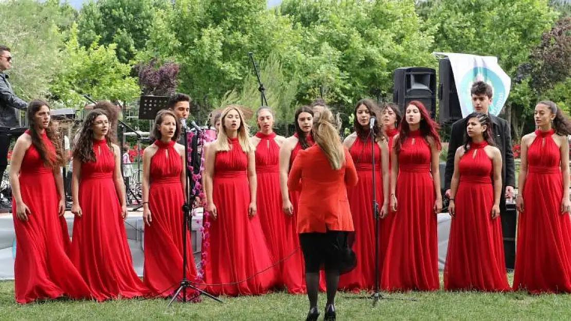 Bayram coşkusu Atatürk Kent Park'ta devam etti