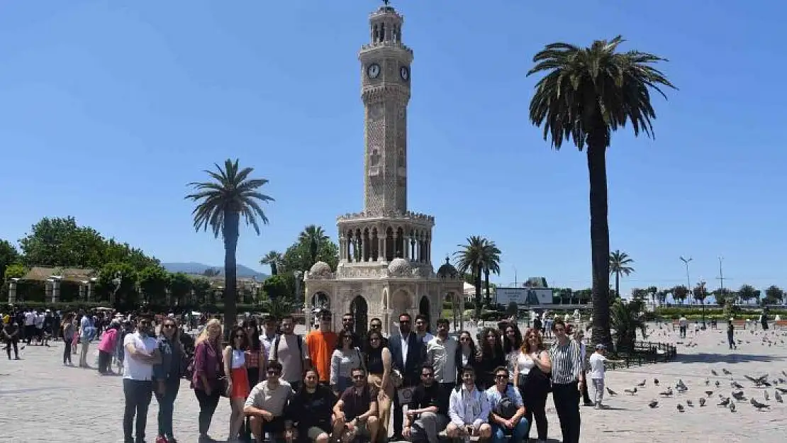 Gemlik İzmir arasında gençlik köprüsü