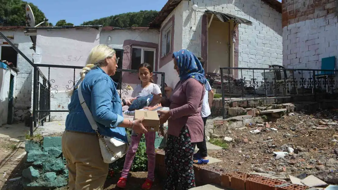 Hayırsever iş insanı 250 ihtiyaç sahibi çocuğa bayram sevinci