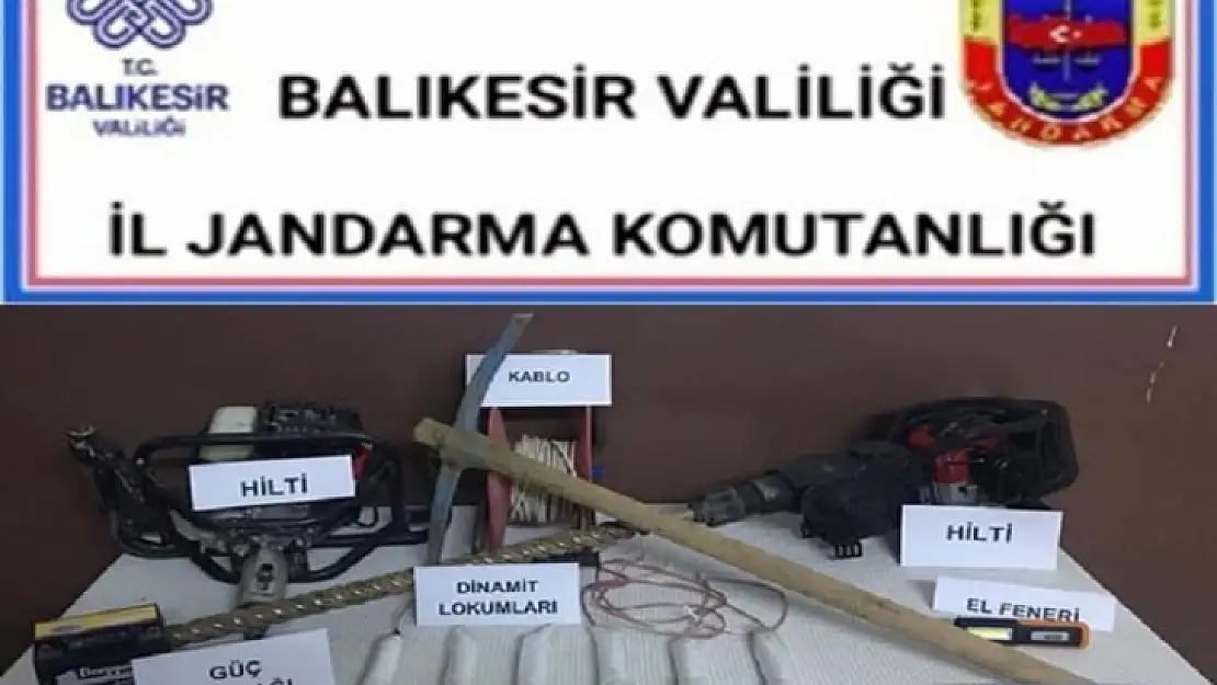 Kaçak kazı yapan 5 kişi yakalandı