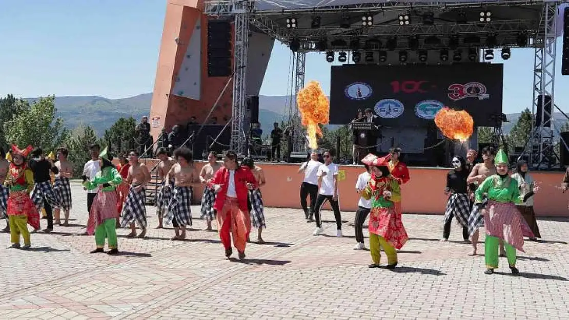 Kütahya'da, 'Bahar Şenliği', 'Bilim ve Kültür Şenliği' oldu