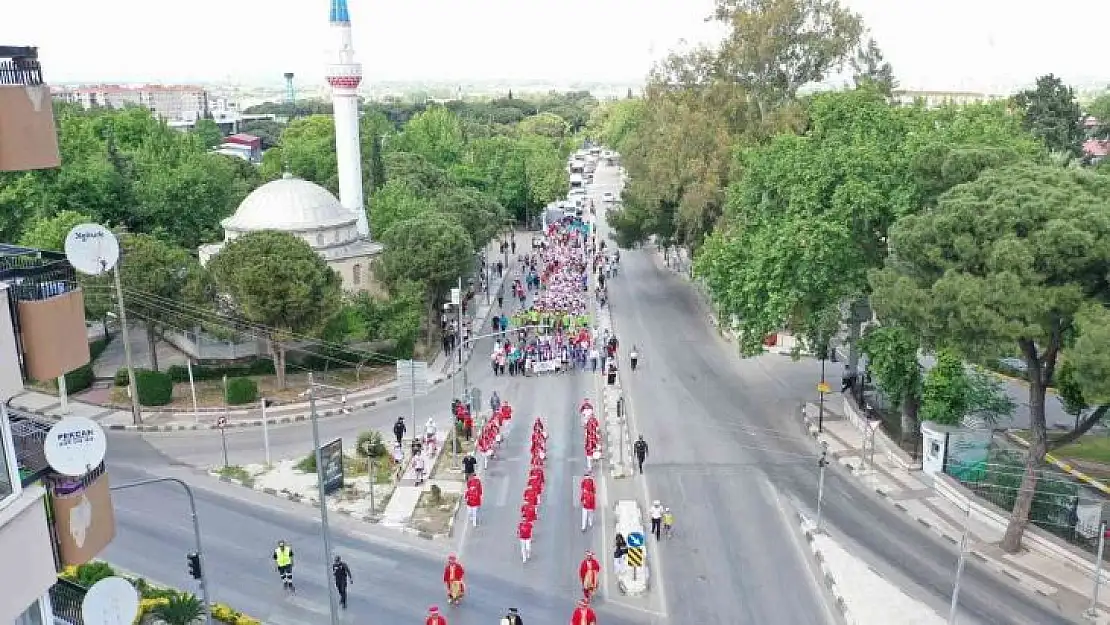 Manisa'da Gençlik Haftası etkinlikleri başladı