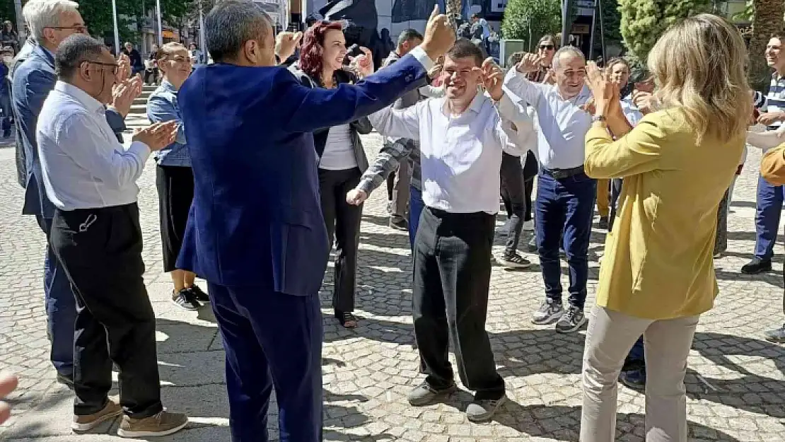 Özel çocuklar gönüllerince eğlendi