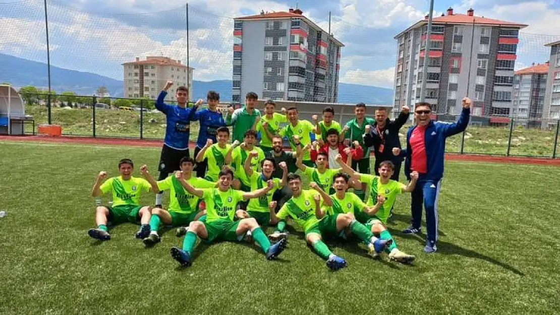 Salihli Belediyespor, Kütahya'da şampiyon