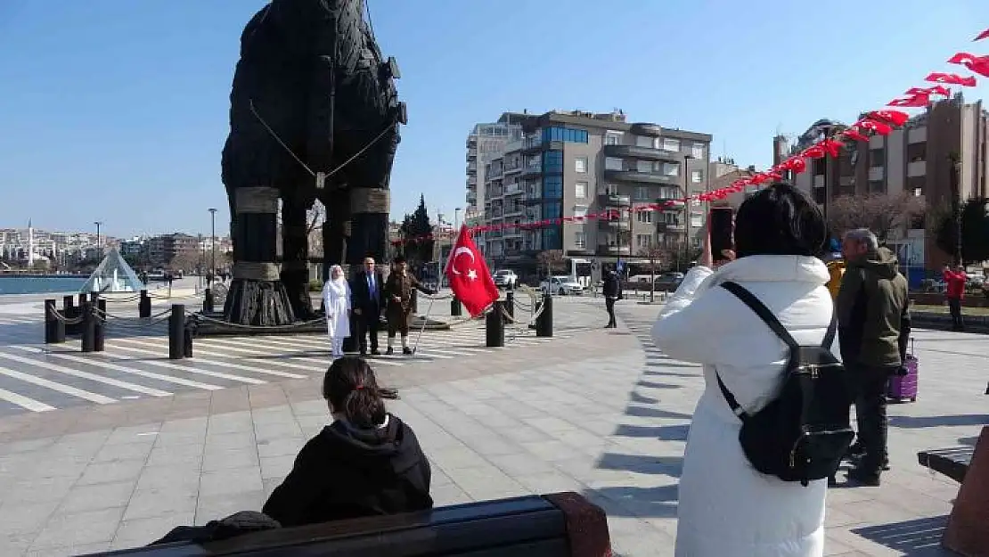 Şehitler için 508 bin adım atarak Çanakkale'ye geldi