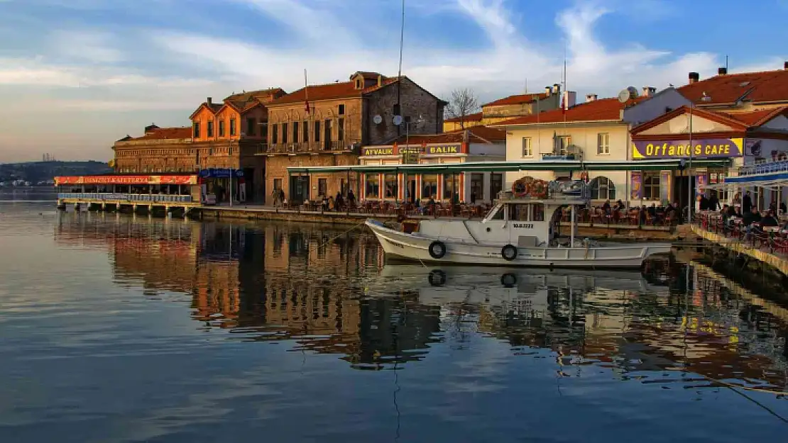 Turizmde Kuzey Ege'nin yıldızı Ayvalık,  Travel Turkey'de