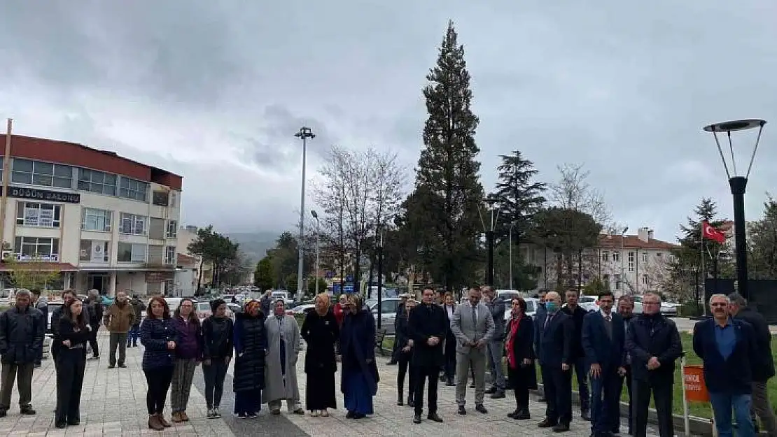 Yenice Kaymakamlığında deprem tahliye tatbikatı yapıldı