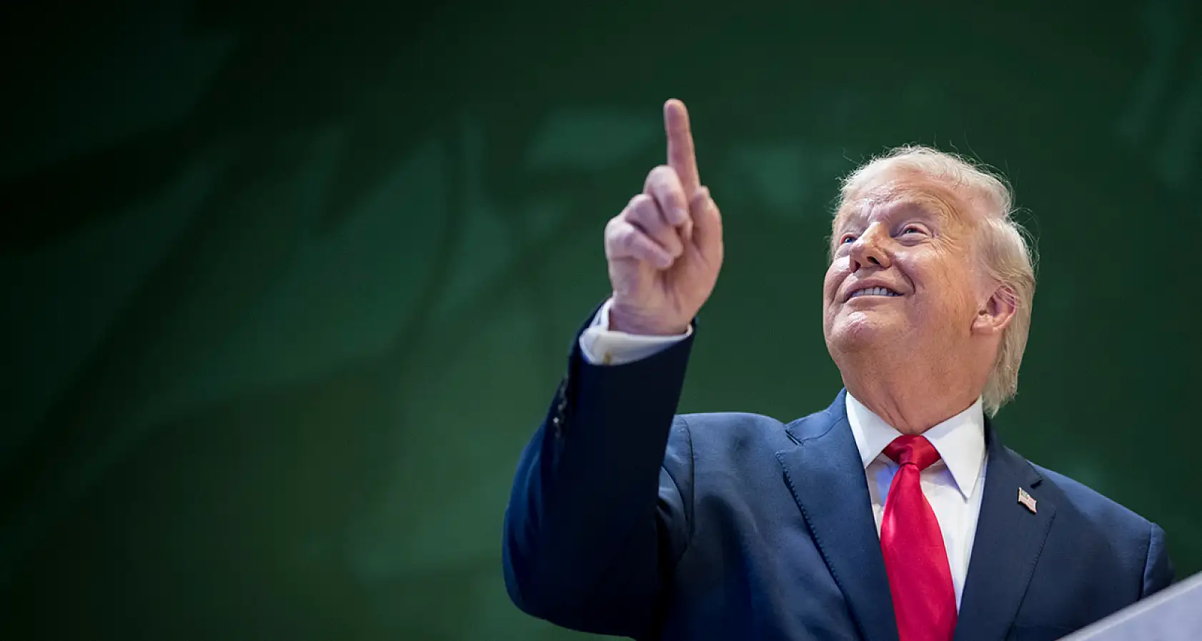 Trump: 'Çin, bir zamanlar büyük bir ülke olan Kanada'yı tamamen ele geçiriyor.'