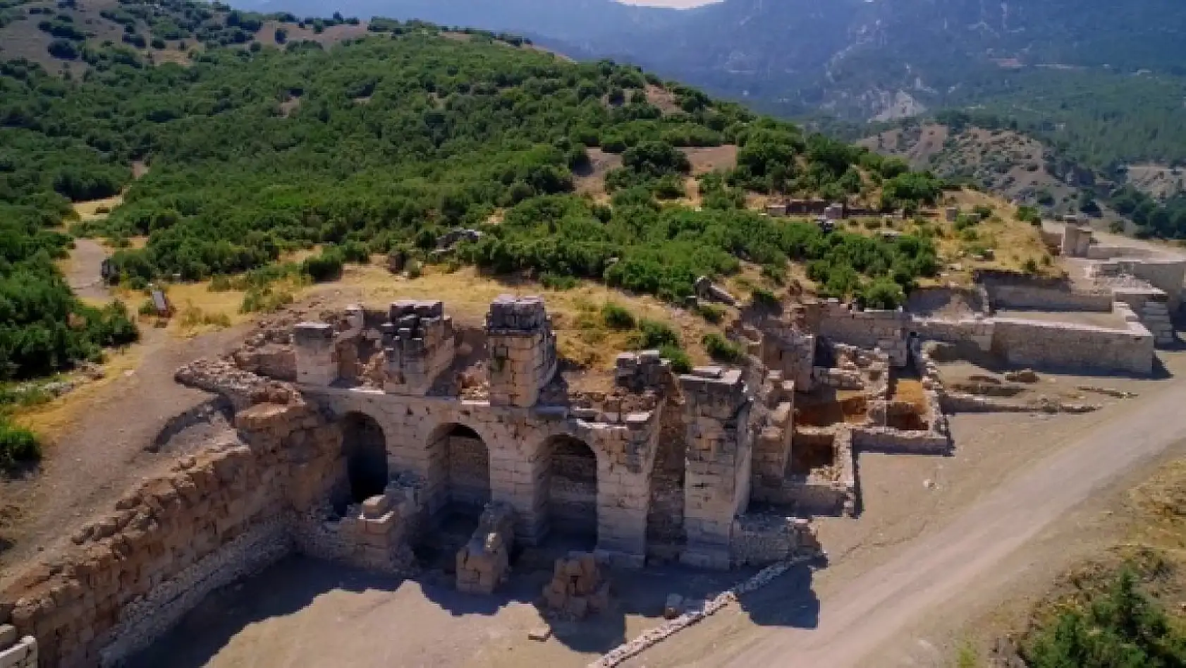 Gladyatörler şehri Kibyra, görenleri hayran bırakıyor