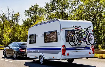 Tatilinizi Keyifli Hale Getirecek Çekme Karavan Alırken Nelere Dikkat Etmelisiniz?