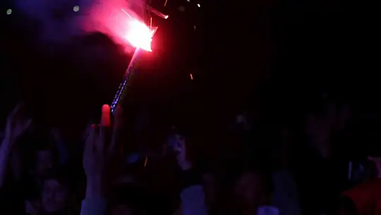 1965 meşale aynı anda yandı