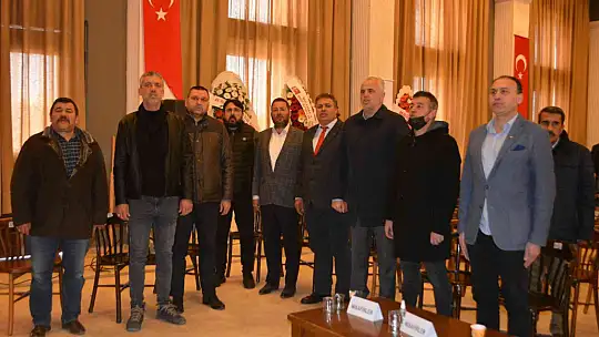 Ayvalık'ta Melih Çakırca güven tazeledi