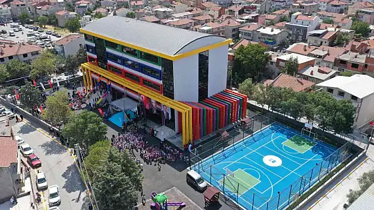 Sakarya İlkokulu çağdaş bir eğitim yuvasına dönüştü
