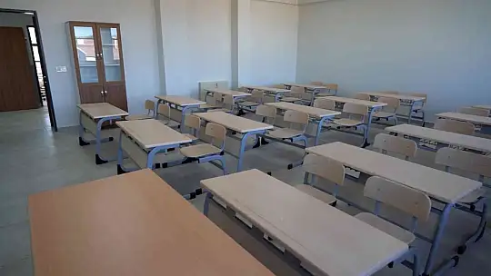 Sakarya İlkokulu çağdaş bir eğitim yuvasına dönüştü