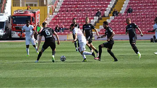 Spor Toto 1. Lig: Balıkesirspor: 1 - BB Erzurumspor: 5