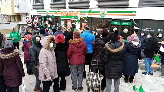 Tarım Kredi Kooperatifleri Bandırma'da ilk şubesini açtı