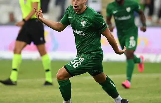 Bursaspor'da en çok Burak Altıparmak forma giydi