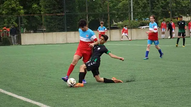 Genç şampiyonlar ödüllendirildi