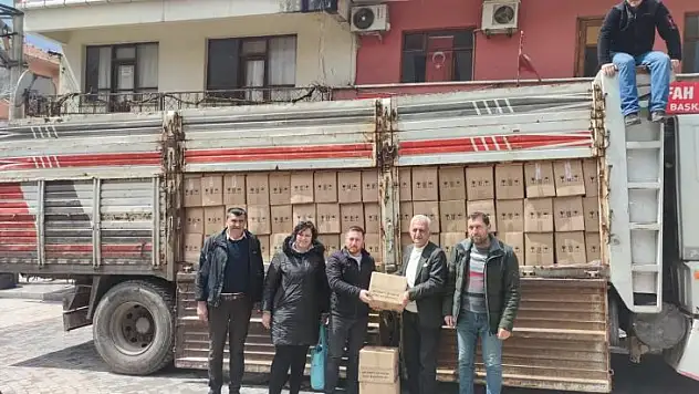 Hayırsever iş insanı 3 bin kolilik erzak yardımı