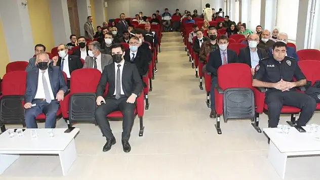 Manyas'ta bağımlılıkla mücadele çalıştayı yapıldı