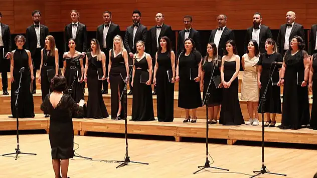 Merkezefendi Belediyesi Çok Sesli Korosuna tam not