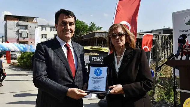 Osmangazi'den eğitime 'özel' destek