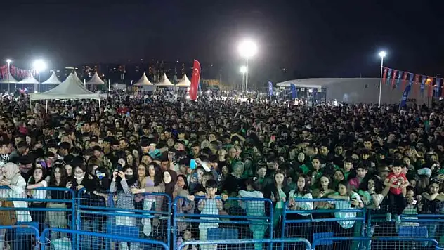 Yunuseli'nde İkilem rüzgarı esti