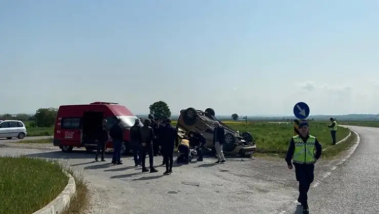 Manyas'ta trafik kazası 2 yaralı